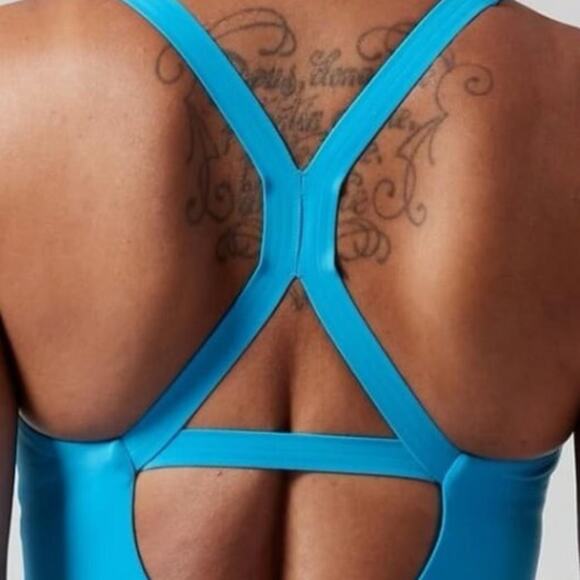 Athleta Malibu One Piece Swimsuit - Picture 7 of 7